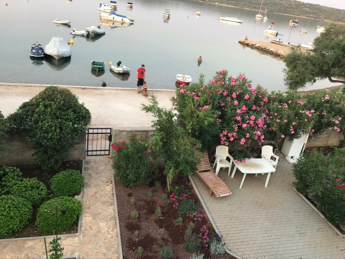 Midavkl Apartment พิโรวัซ ภายนอก รูปภาพ